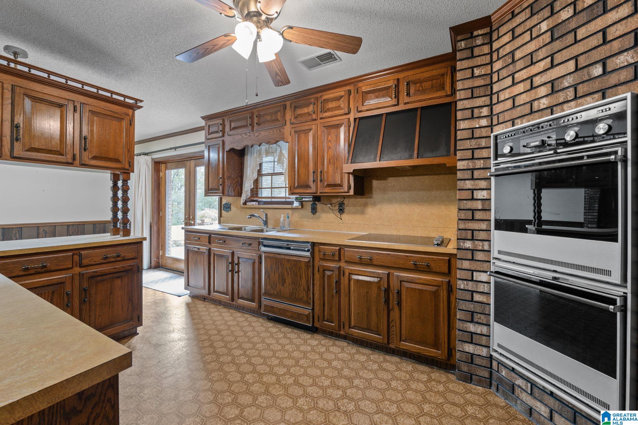 731 Crocker Road Mulga, AL 35118 - Photo 19 of 41