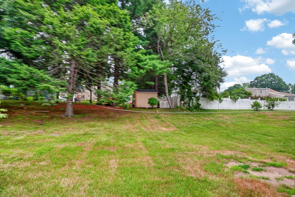 77 Ridge Road Marlborough, MA 01752 - Photo 20 of 21 Gallery Image 20