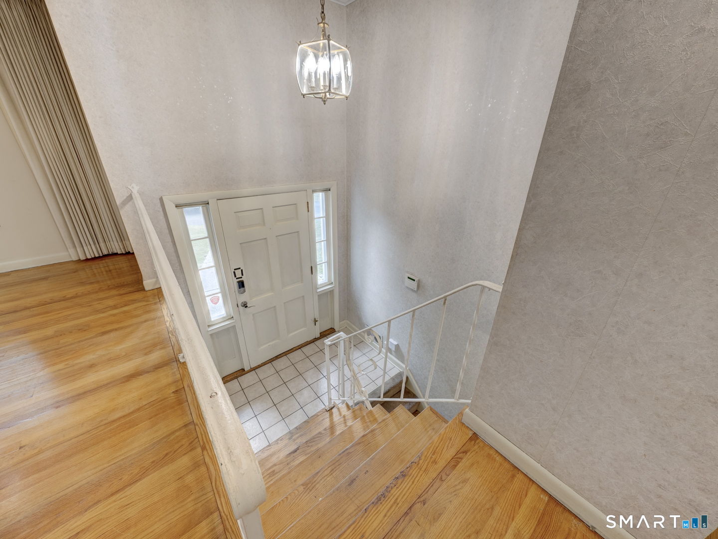 390 Ballfall Road Middletown, CT 06457 - Photo 9 of 40