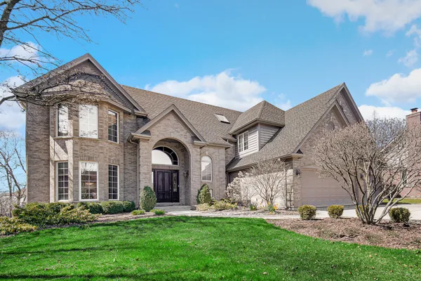 $5,950 | 15538 Royal Glen Court, Orland Park, IL 60467