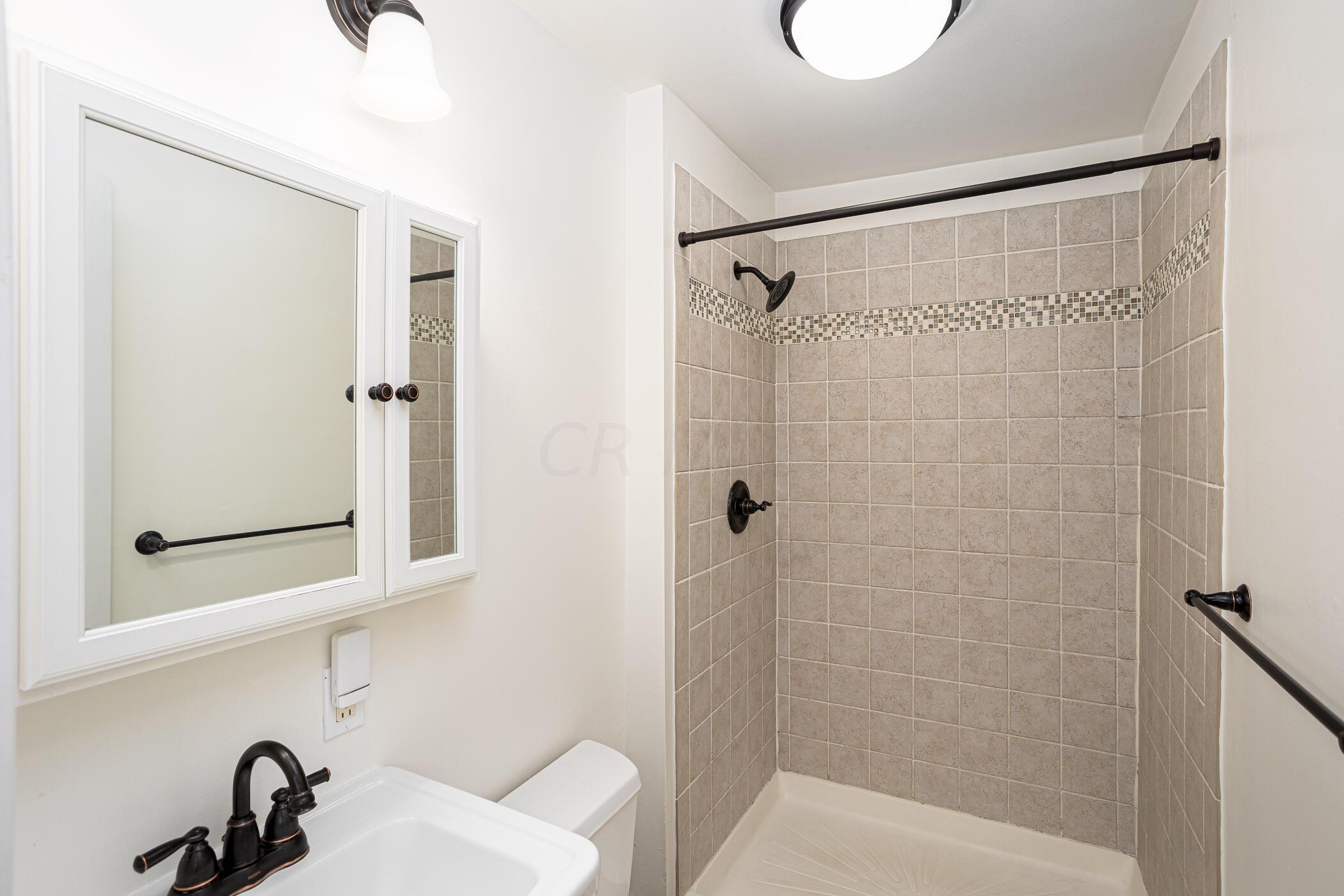 2743 Clifton Road Columbus, OH 43221 - Photo 39 of 44 2743 Clifton Rd, Upper Arlington, OH 432
