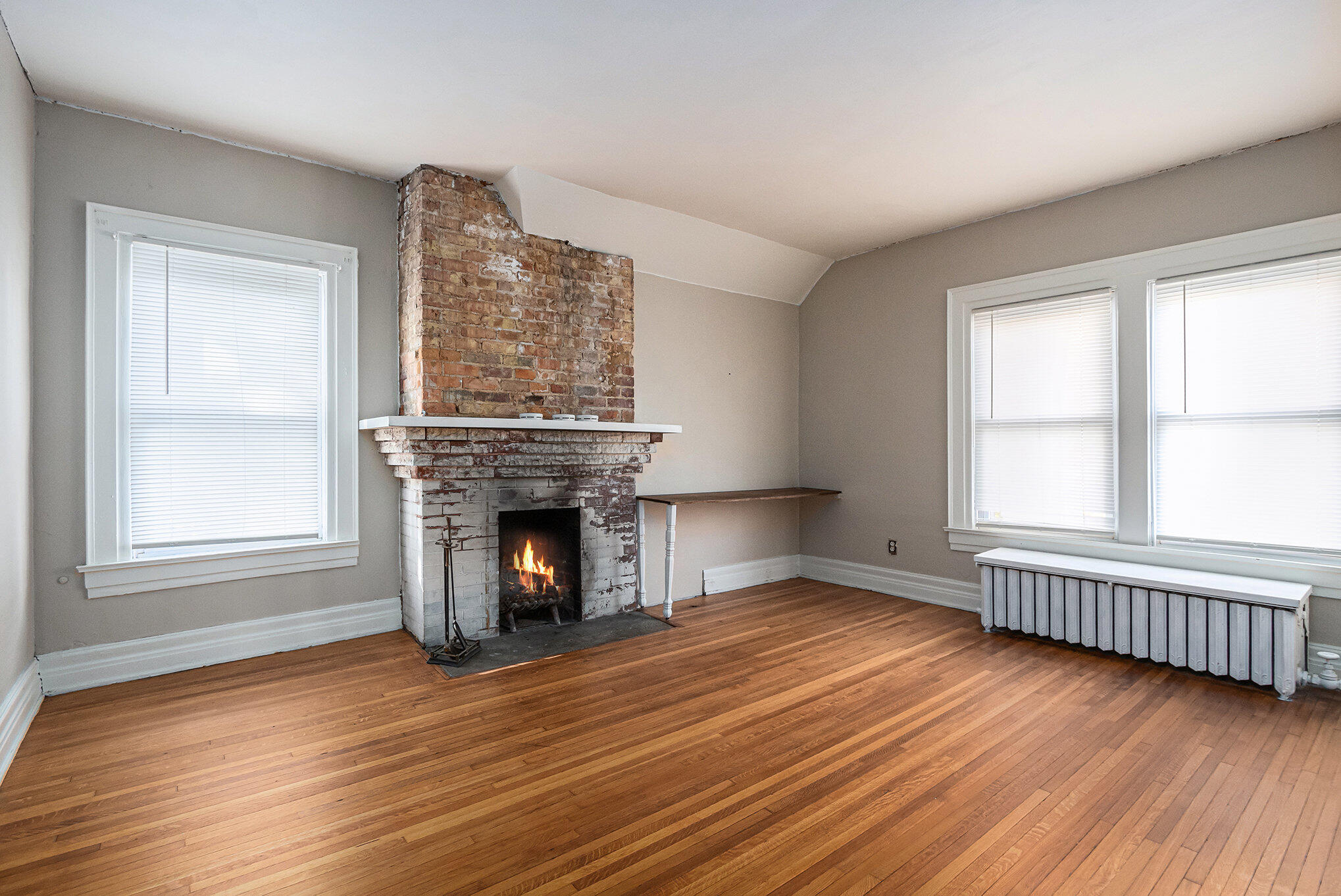 490 Territorial Road Benton Harbor, MI 49022 - Photo 10 of 25 012_file_363