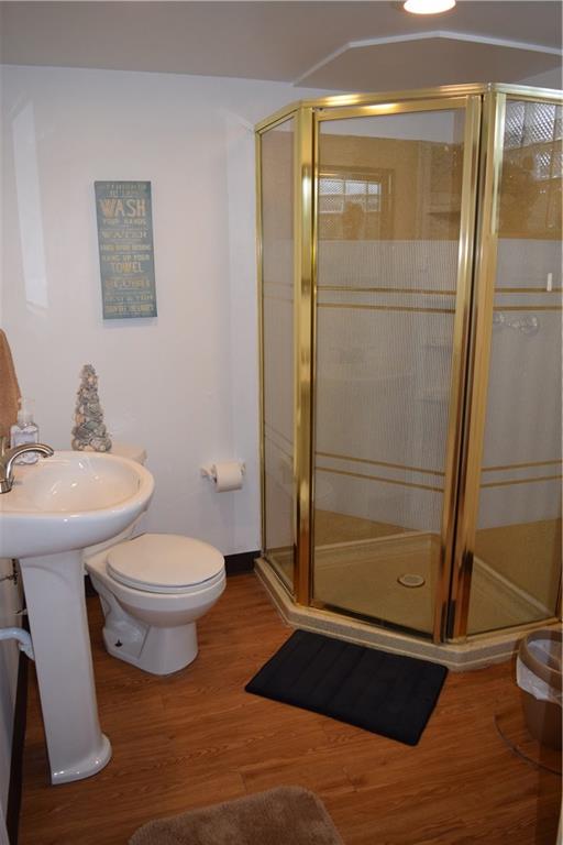 870 Falck Road McKees Rocks, PA 15136 - Photo 12 of 21 Gallery Image 12