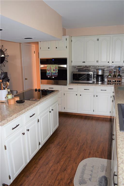 870 Falck Road McKees Rocks, PA 15136 - Photo 5 of 21 Gallery Image 5