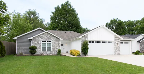 $424,900 | 9805 Manning Street, Leo, IN 46765