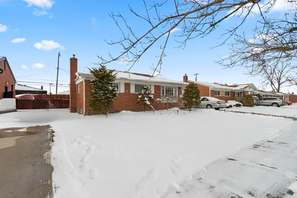 $340,000 | 5845 Plainfield Street, Dearborn Heights, MI 48127