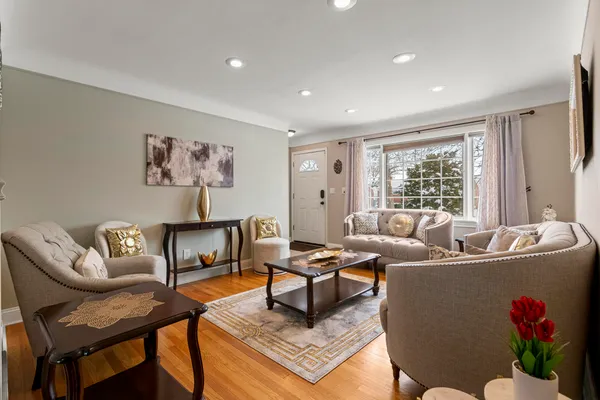 $340,000 | 5845 Plainfield Street, Dearborn Heights, MI 48127