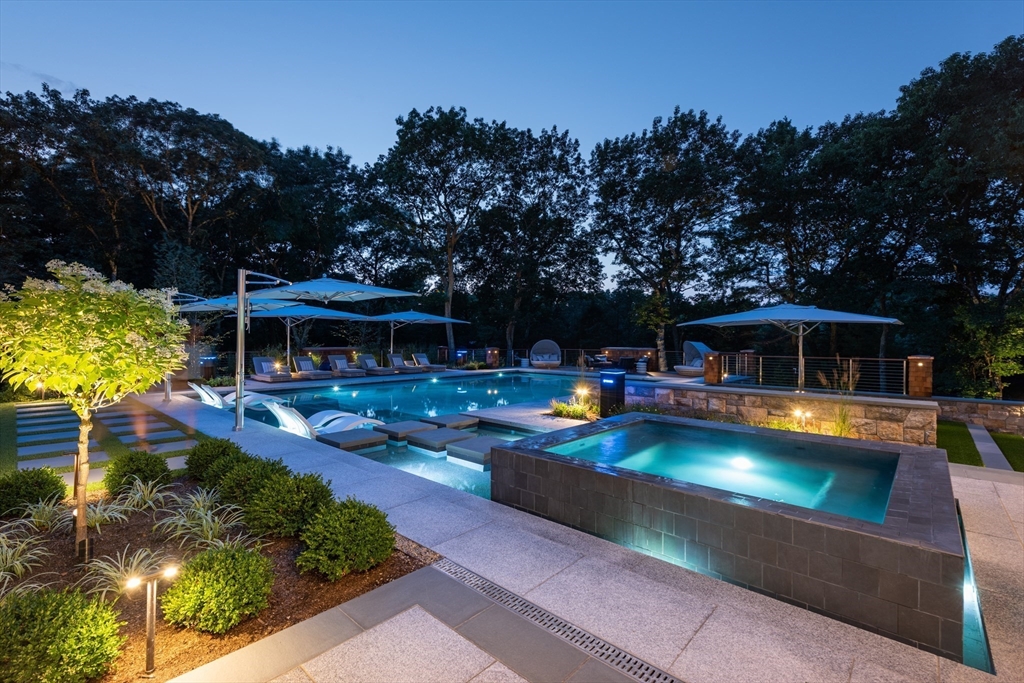 56 Doublet Hill Road Weston, MA 02493 - Photo 17 of 24