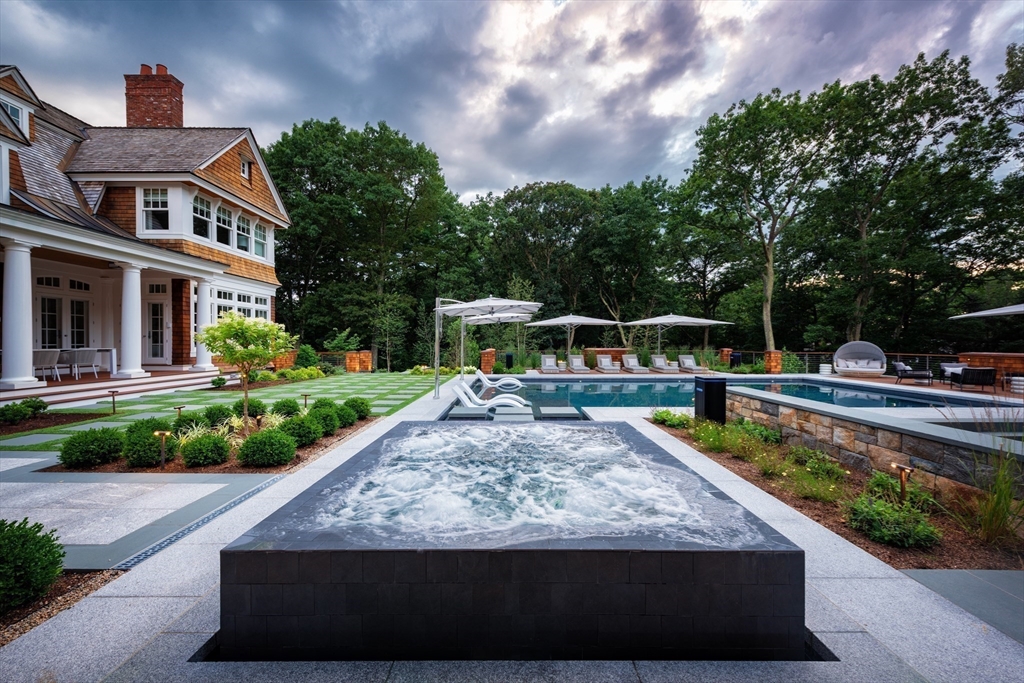 56 Doublet Hill Road Weston, MA 02493 - Photo 19 of 24