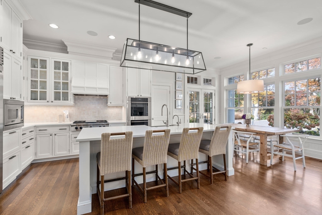 56 Doublet Hill Road Weston, MA 02493 - Photo 4 of 24