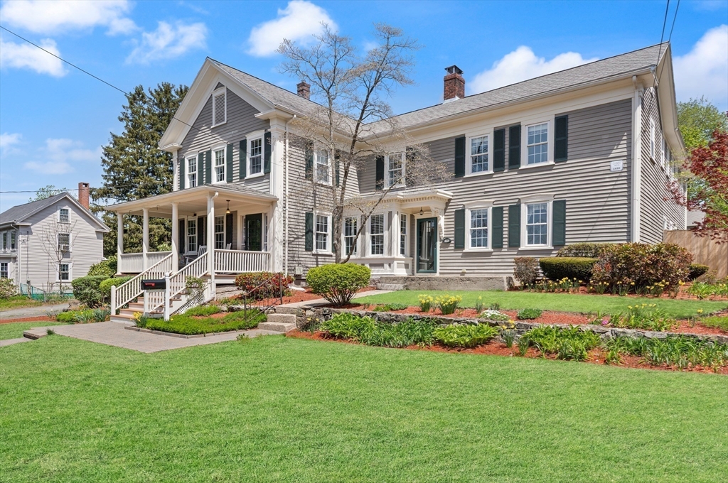 291 Plimpton Street Walpole, MA 02081 - Photo 3 of 41
