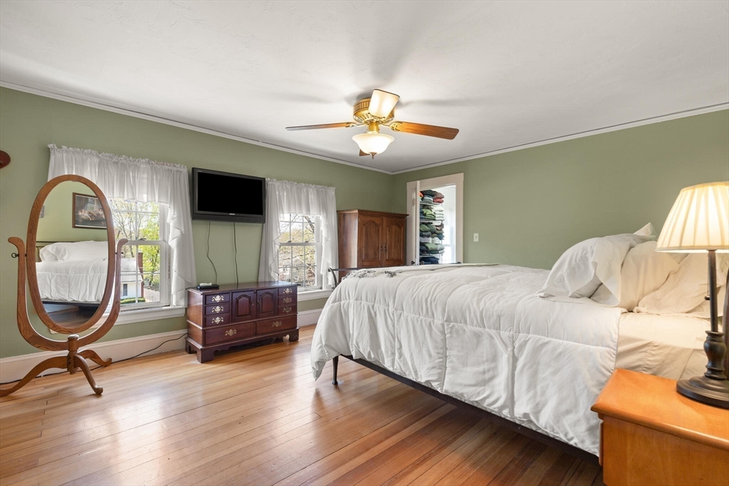 291 Plimpton Street Walpole, MA 02081 - Photo 31 of 41