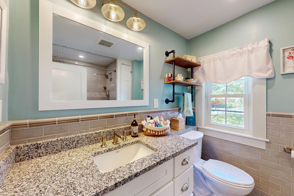291 Plimpton Street Walpole, MA 02081 - Photo 36 of 41
