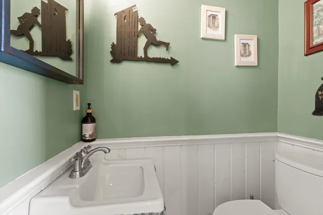 a bathroom with a sink and a toilet