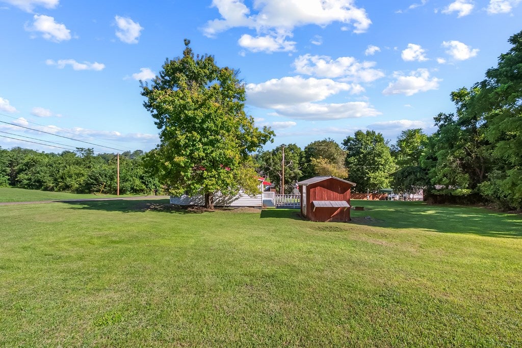 772 Painters Hill Road Ivanhoe, VA 24350 - Photo 51 of 59 Gallery Image 51