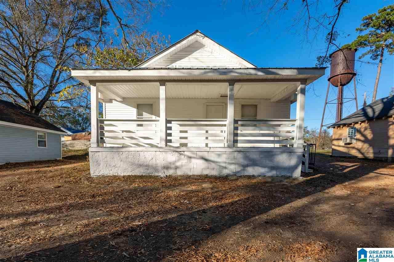 1002 D Street Jasper, AL 35501 - Photo 1 of 23