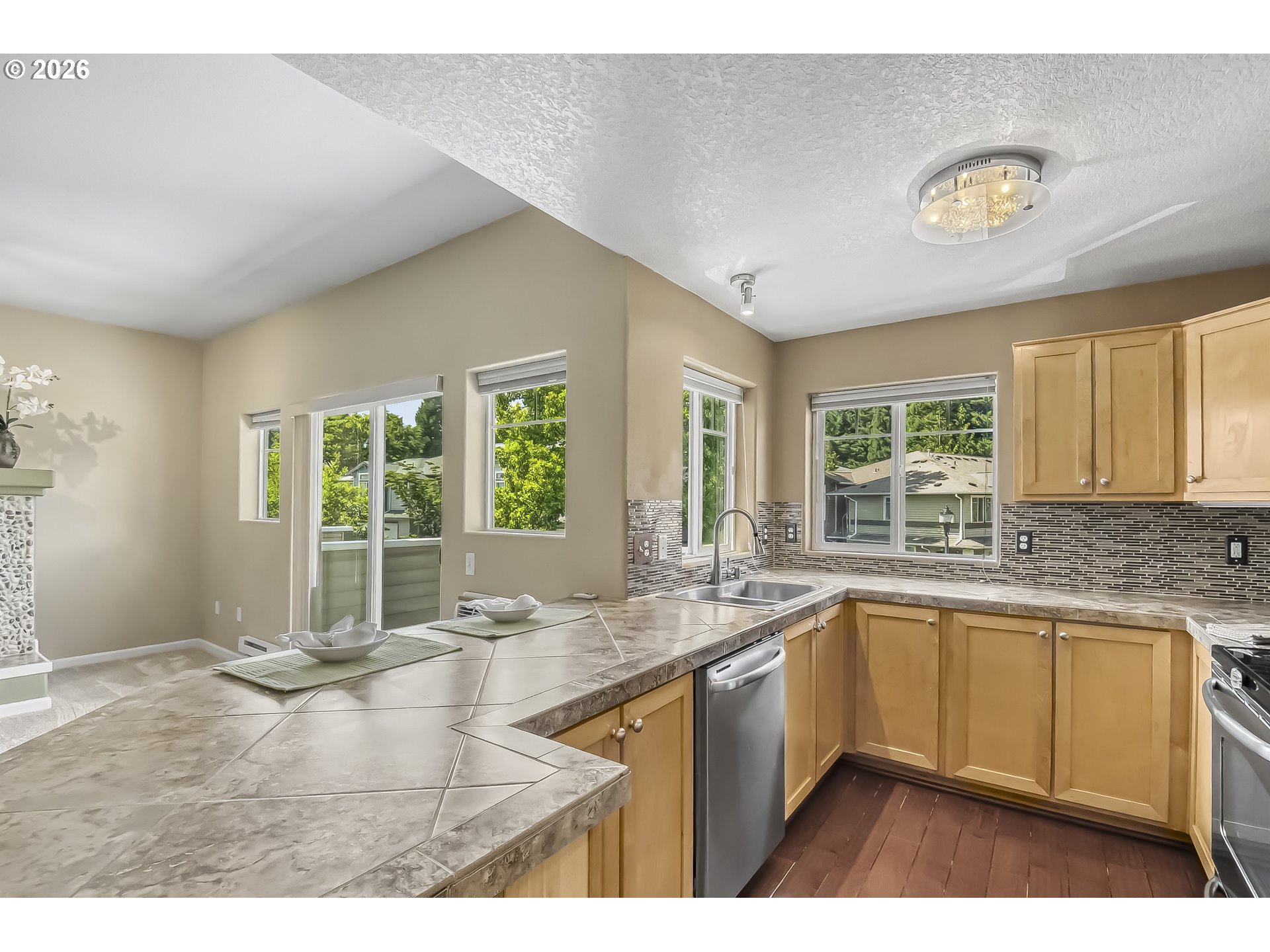 14580 Southwest Magpie Lane Beaverton, OR 97007 - Photo 9 of 22
