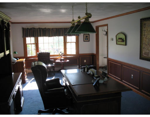 22 Youngfarm Road Methuen, MA 01844 - Photo 8 of 9 Gallery Image 8