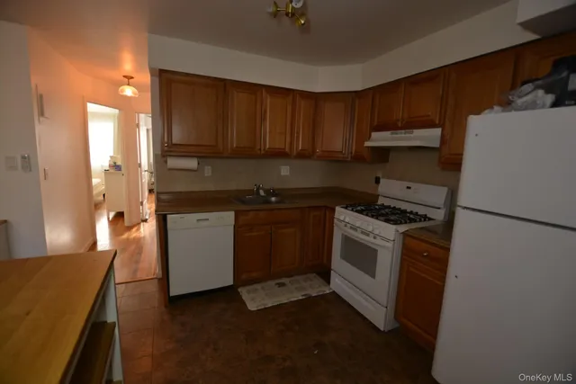 $3,300 | 212-72 16th Avenue, Unit 2 | Bay Terrace