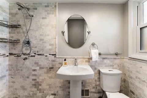 $1,545,000 | 236 Robert Drive, New Rochelle, NY 10804