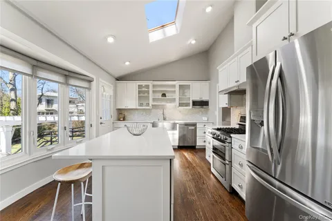 $1,545,000 | 236 Robert Drive, New Rochelle, NY 10804