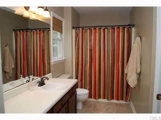 4620 Thurmount Place Raleigh, NC 27604 - Photo 5 of 7