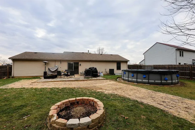$225,000 | 12720 Indiana Street, Grabill, IN 46741