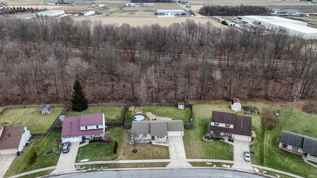 $225,000 | 12720 Indiana Street, Grabill, IN 46741