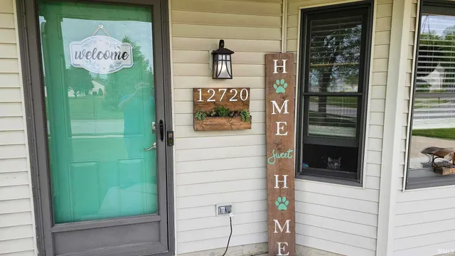 $225,000 | 12720 Indiana Street, Grabill, IN 46741