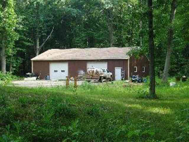 6623 Colf Road Carleton, MI 48117 - Photo 8 of 8 766073-7.JPG
