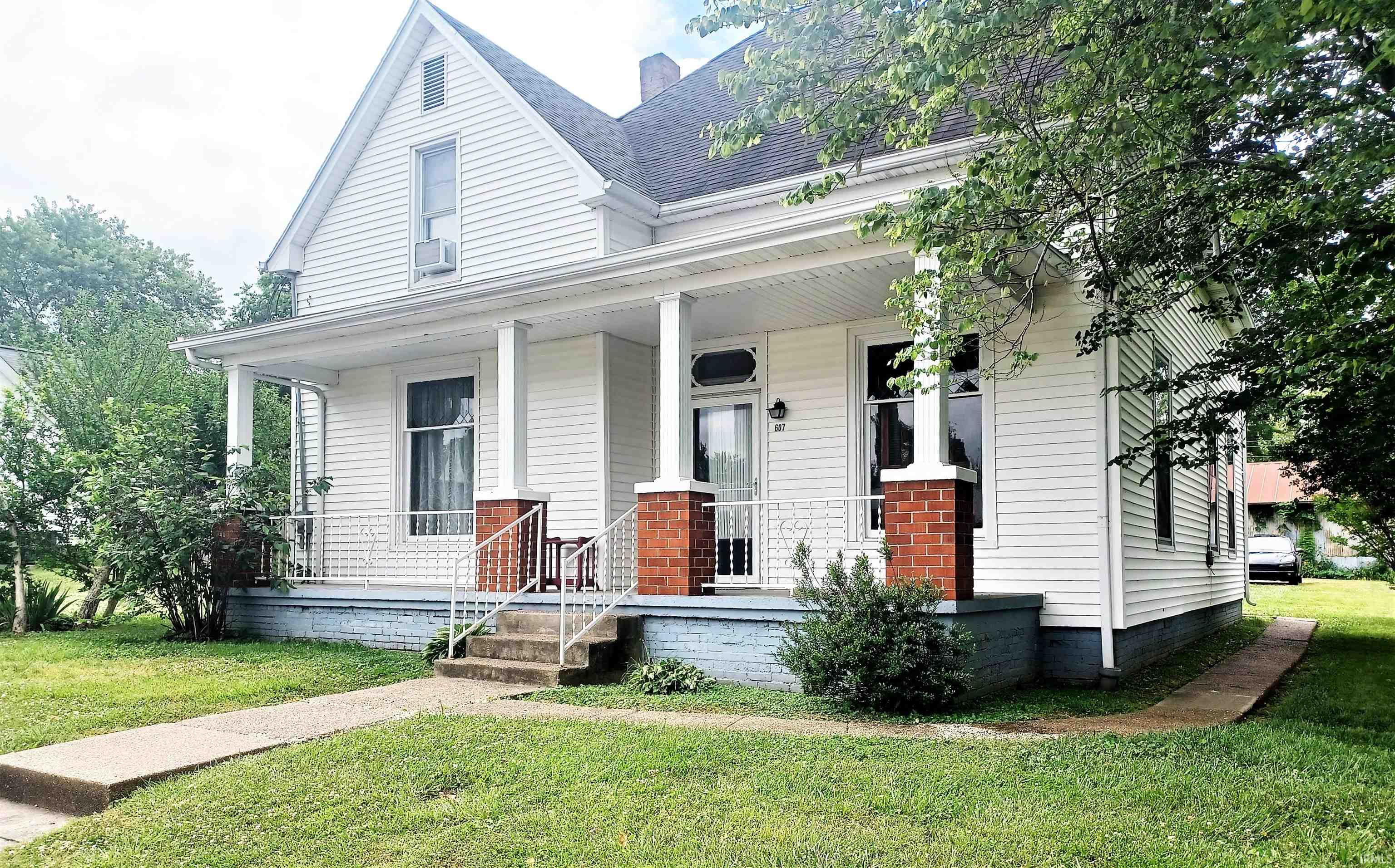 607 East Division Street Boonville, IN 47601 - Photo 1 of 26