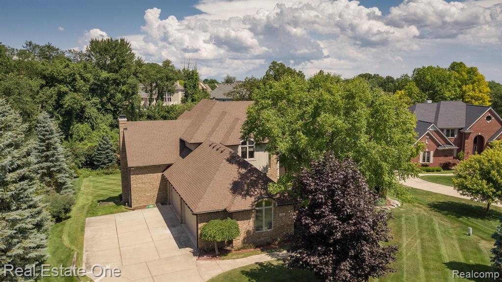 1784 Blue Grass Drive Rochester Hills, MI 48306 - Photo 11 of 72