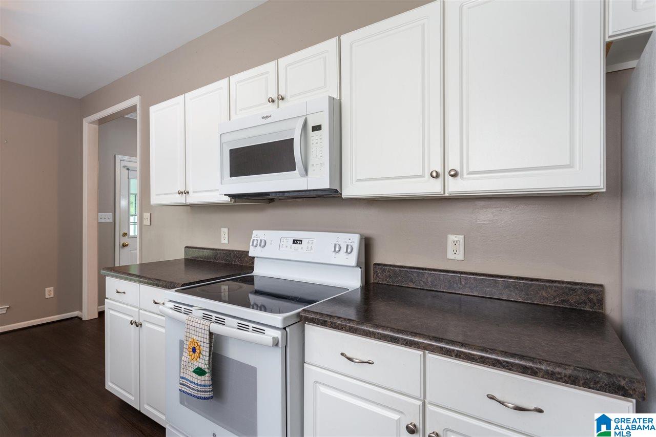 1832 Bristol Road Leeds, AL 35094 - Photo 12 of 35