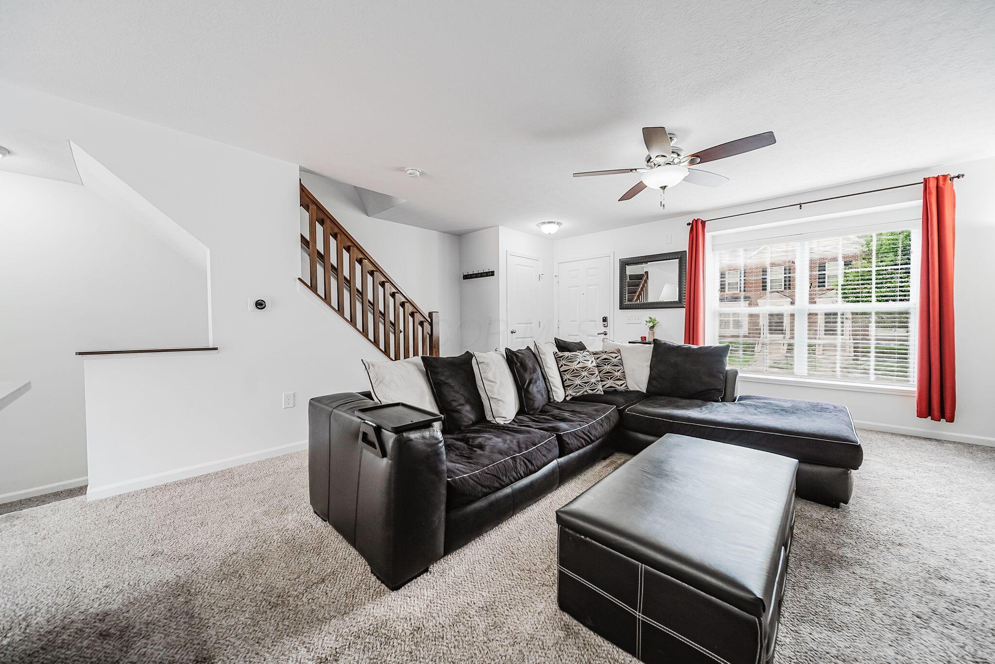 6186 Needletail Road, Unit 66 Columbus, OH 43230 - Photo 5 of 48 Neutral decor and tasteful updates make this condo move-in ready!