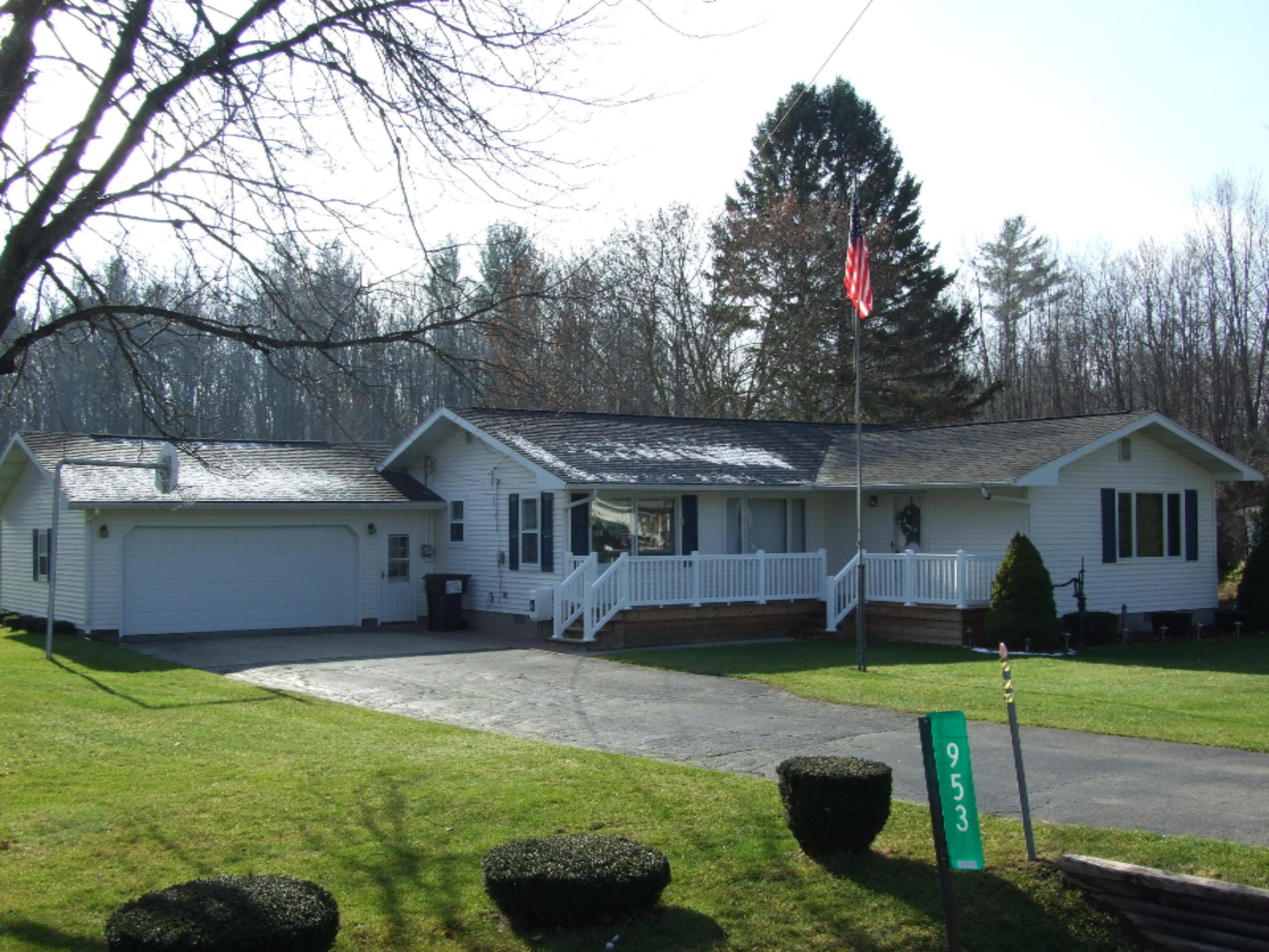 953 West Tyler Road Muskegon, MI 49445 - Photo 1 of 19 DSCF6734