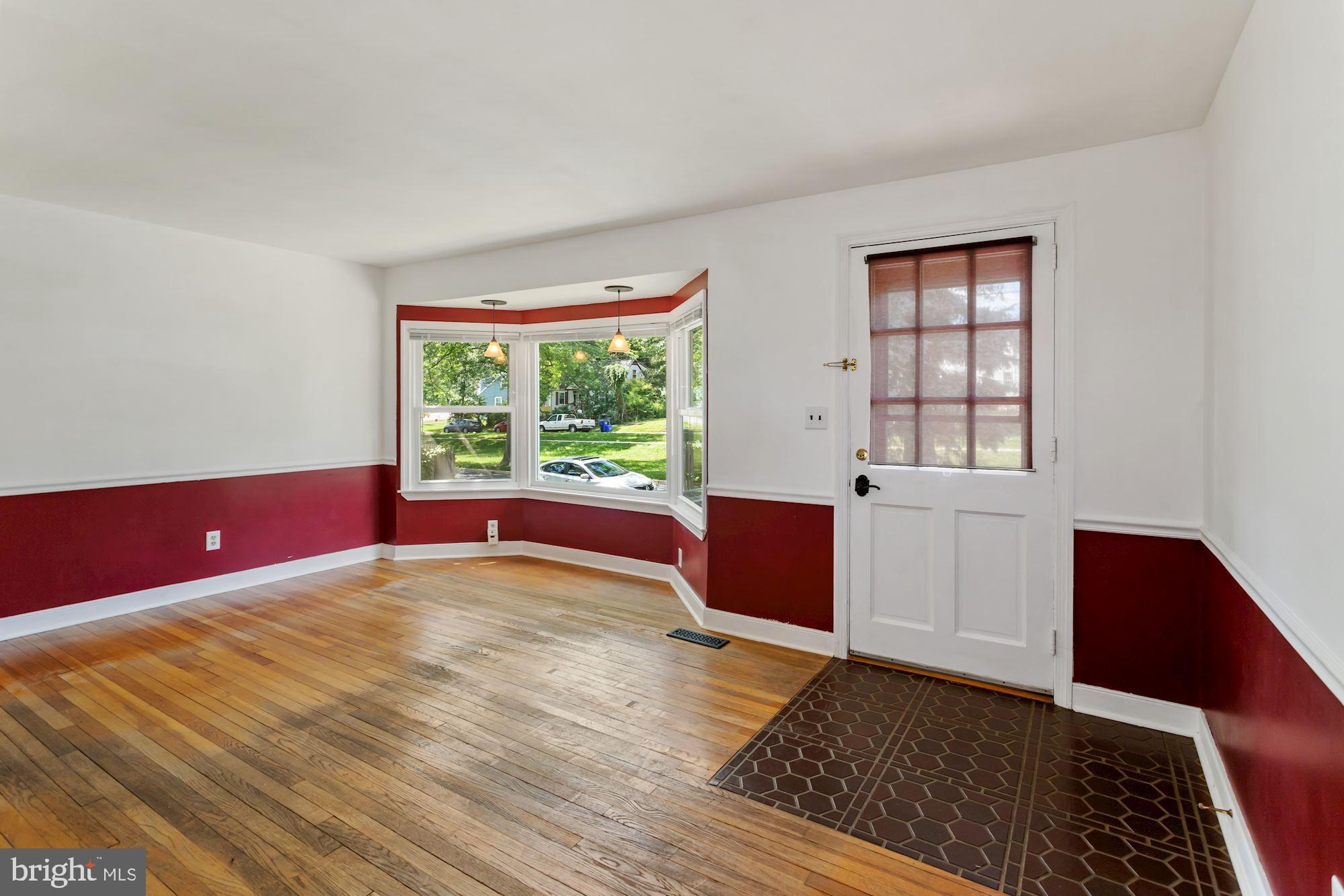12203 Judson Road Silver Spring, MD 20902 - Photo 5 of 27