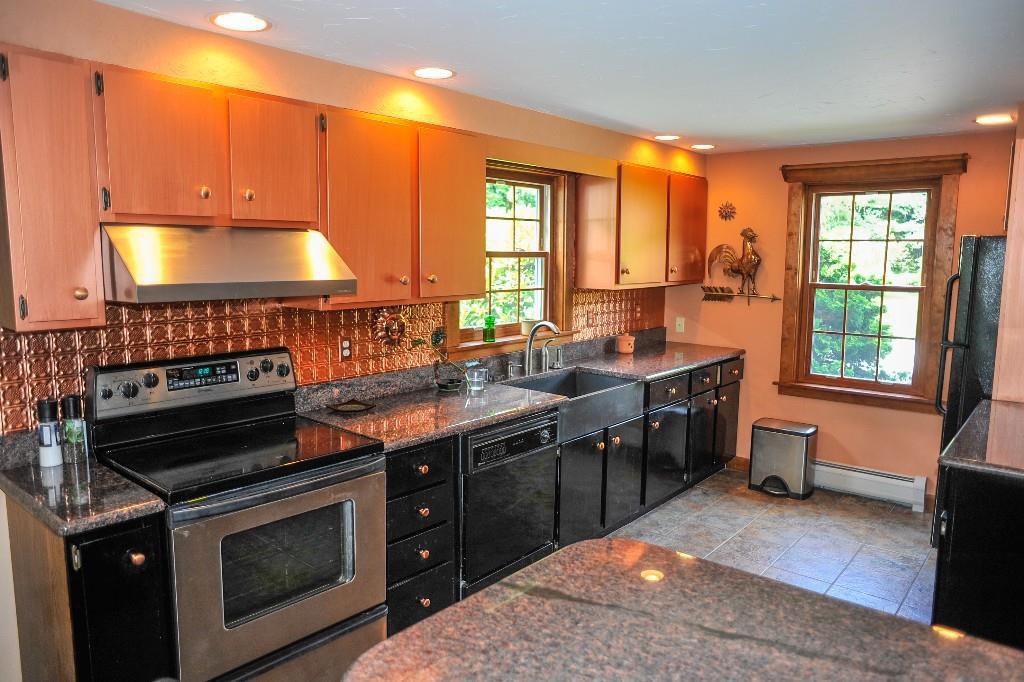 84 Brook Road Falmouth, ME 04105 - Photo 1 of 20 Kitchen