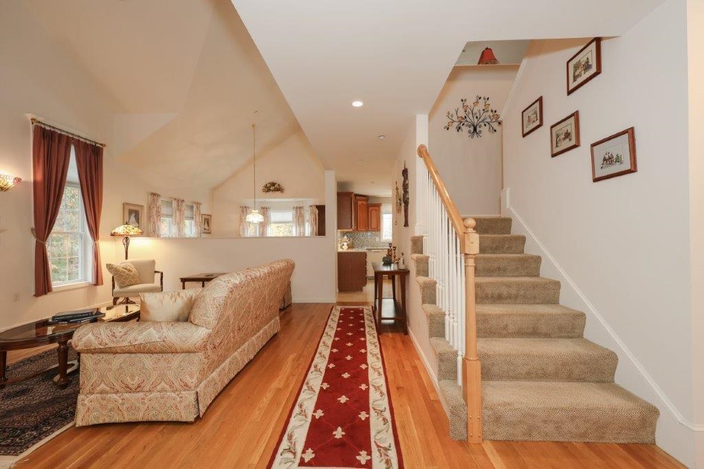 5 Terrell Lane Hollis, NH 03049 - Photo 16 of 32