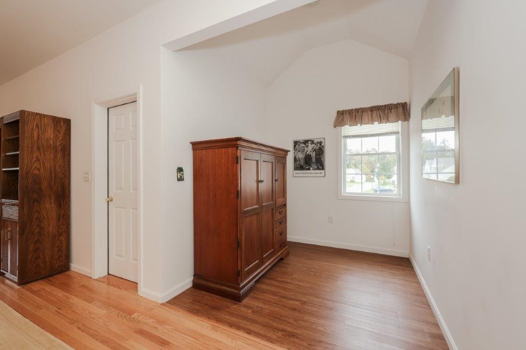 5 Terrell Lane Hollis, NH 03049 - Photo 21 of 32