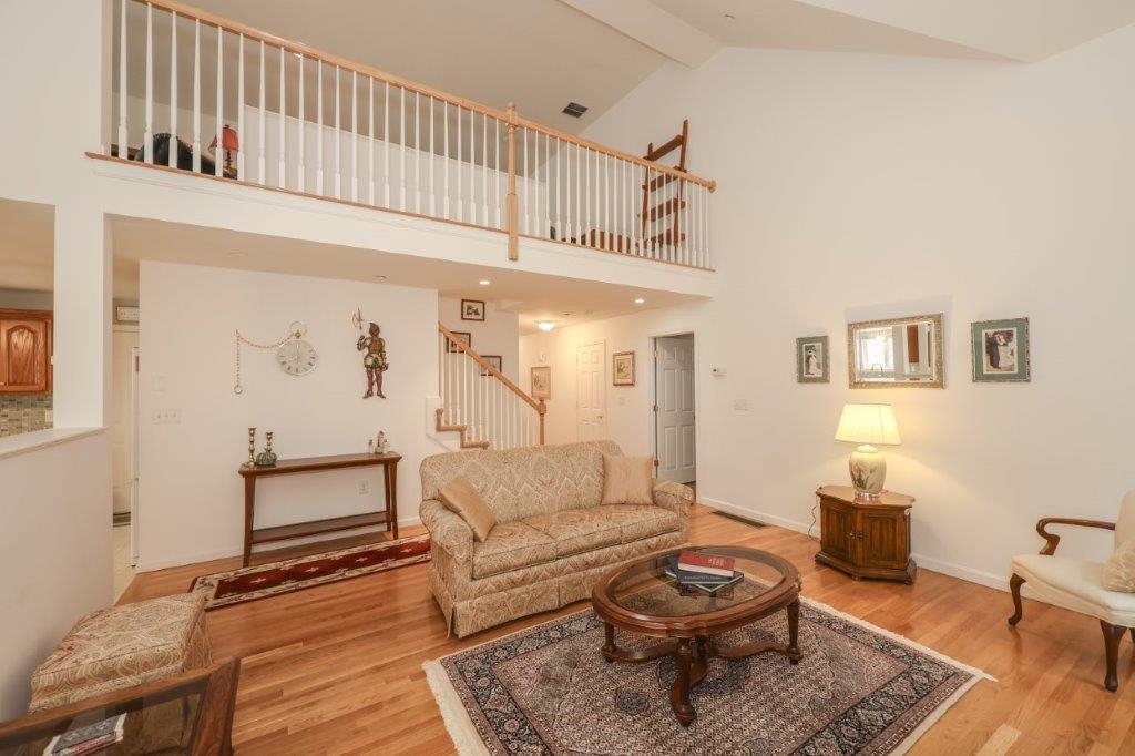 5 Terrell Lane Hollis, NH 03049 - Photo 28 of 32