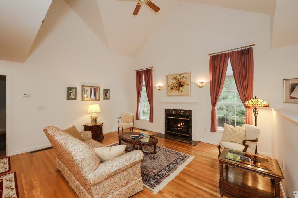 5 Terrell Lane Hollis, NH 03049 - Photo 29 of 32