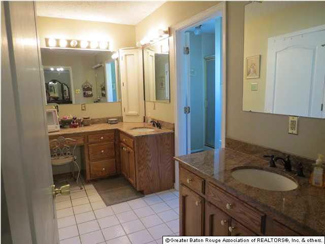 34987 Buck Carroll Road Walker, LA 70785 - Photo 13 of 27 Gallery Image 13