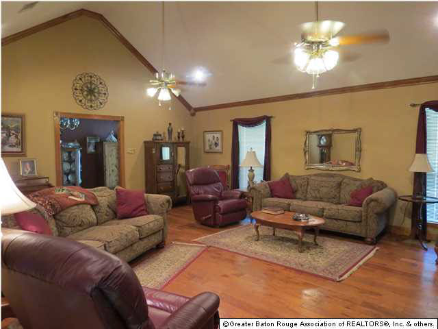 34987 Buck Carroll Road Walker, LA 70785 - Photo 4 of 27 Gallery Image 4