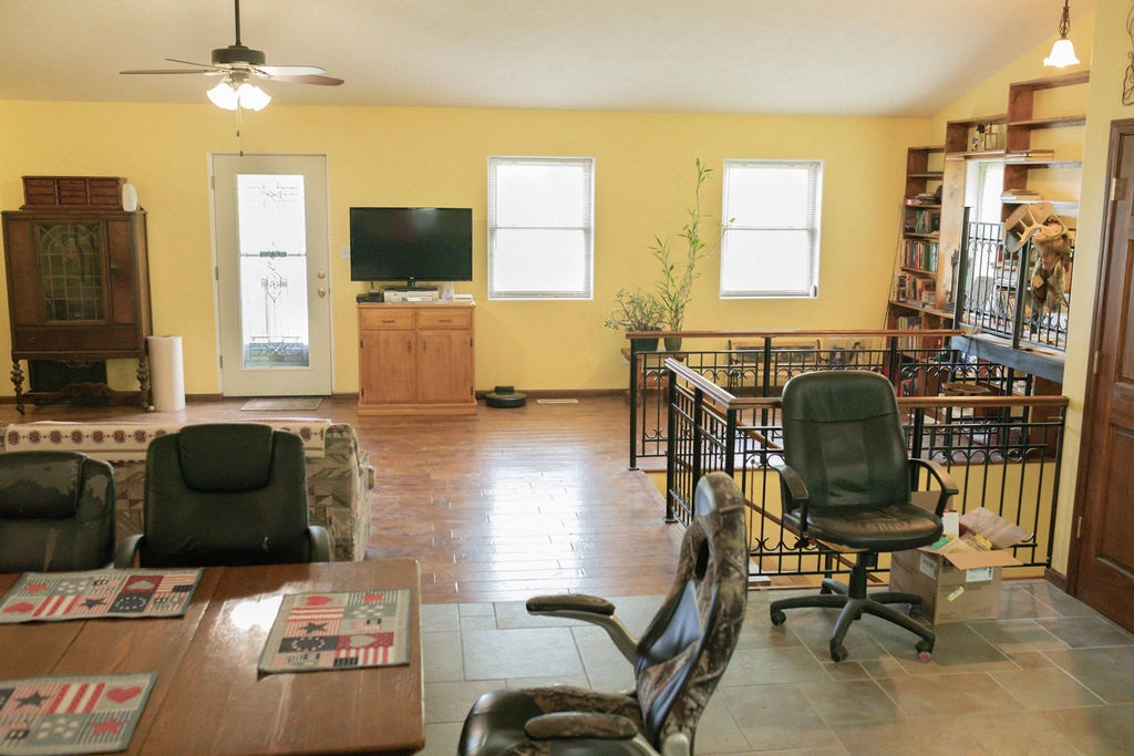 3158 North Meridian Road Camden, IN 46917 - Photo 12 of 34 Gallery Image 12