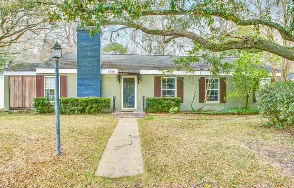 $625,000 | 1240 Parkwood Estates Drive, Charleston, SC 29407