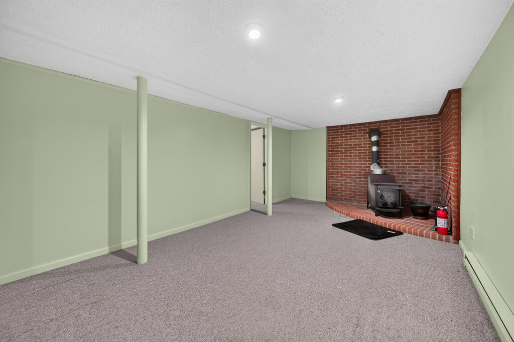 192 Whispering Pines Road Max Meadows, VA 24360 - Photo 60 of 88 Gallery Image 60
