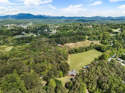 $624,900 | 120 Brookhaven Trail, Blue Ridge, GA 30513