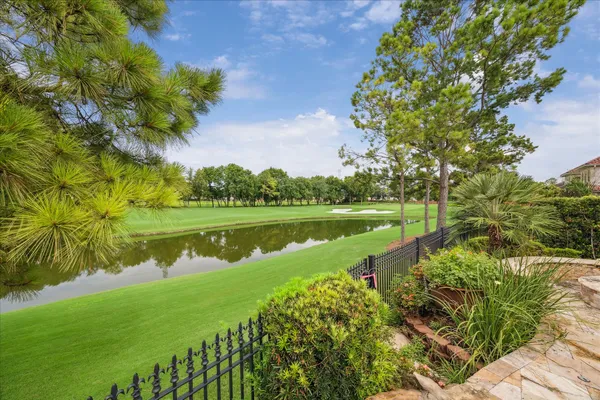 $1,995,000 | 3319 Bridgeberry Lane, Houston, TX 77082