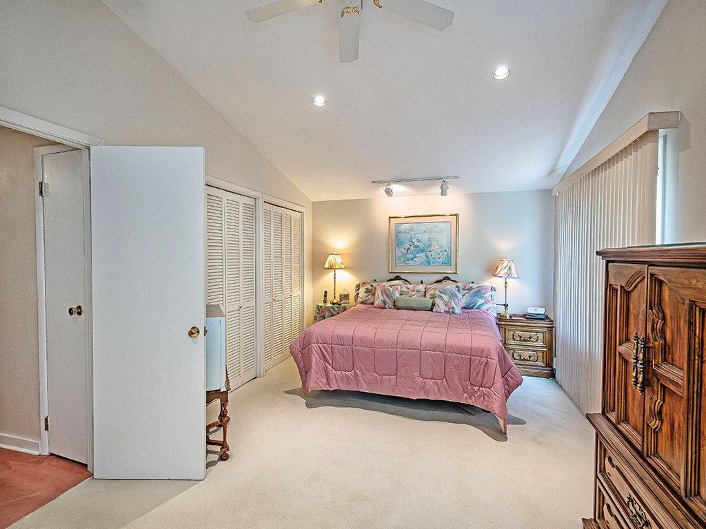 823 Rolling Rock Road Pittsburgh, PA 15234 - Photo 16 of 26 Gallery Image 16