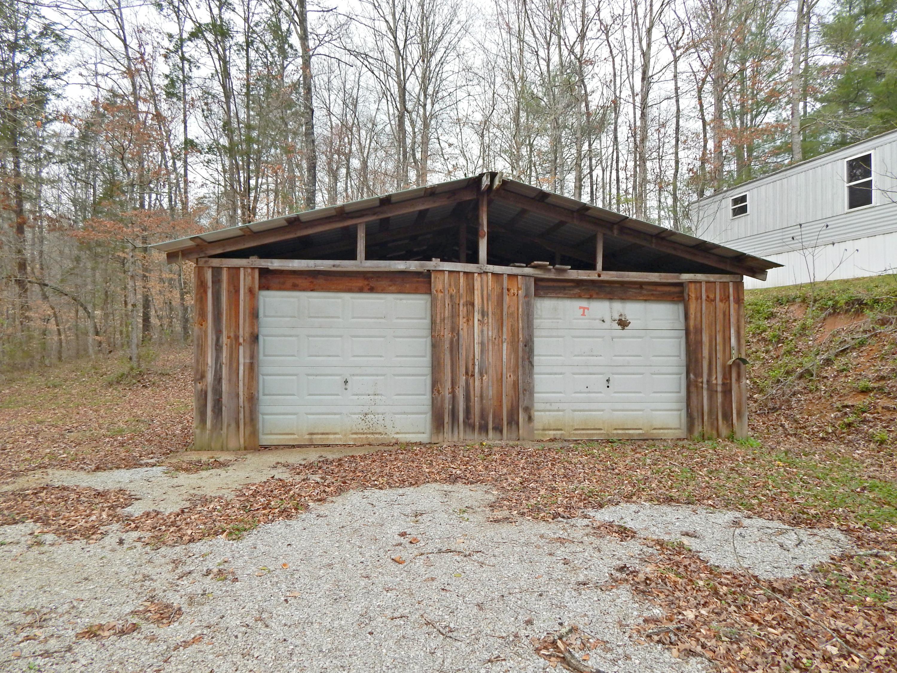 209 Rays Park Road Harriman, TN 37748 - Photo 14 of 28 17